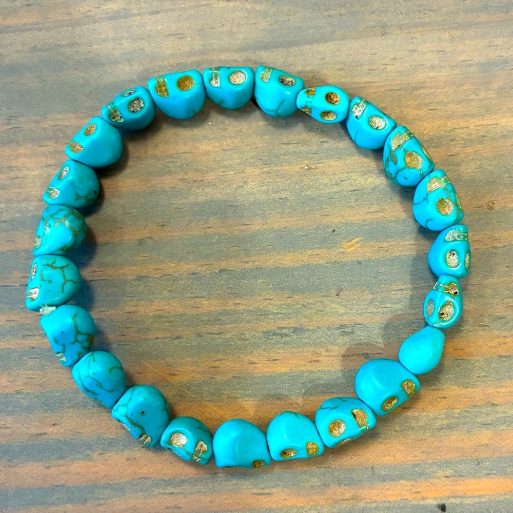 Turquoise Skull Bead Bracelet
